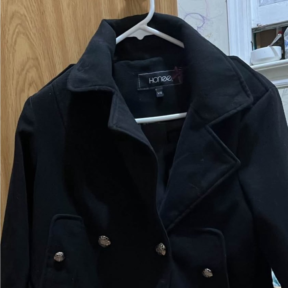 Elegant Black Double-Breasted Pea Coat